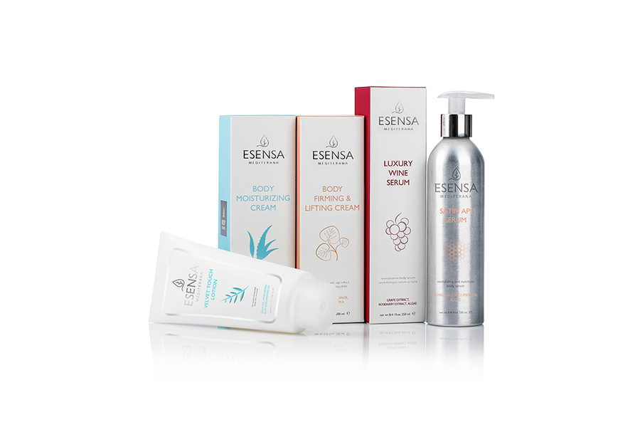 dees body lotions label illustration and design for the brand Esensa Mediterana